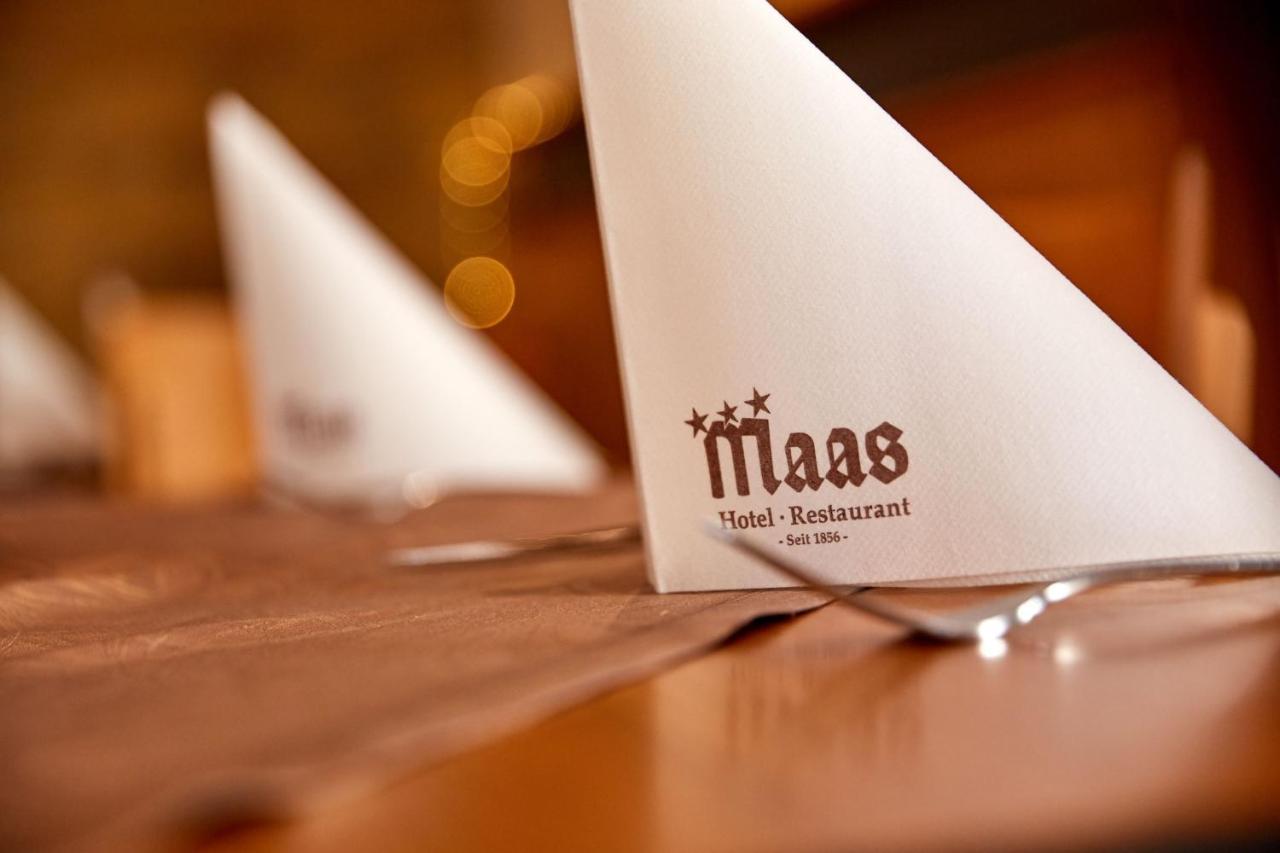 Hotel-Restaurant Maas Lutzerath Екстериор снимка